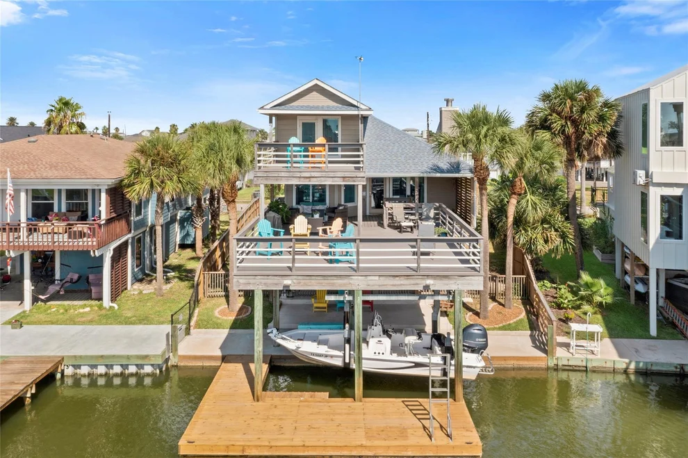 Unit for sale at 16615 Jamaica Cove Road, Jamaica Beach, TX 77554