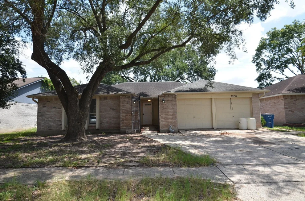 Unit for sale at 21710 Nickerton Lane, Spring, TX 77388