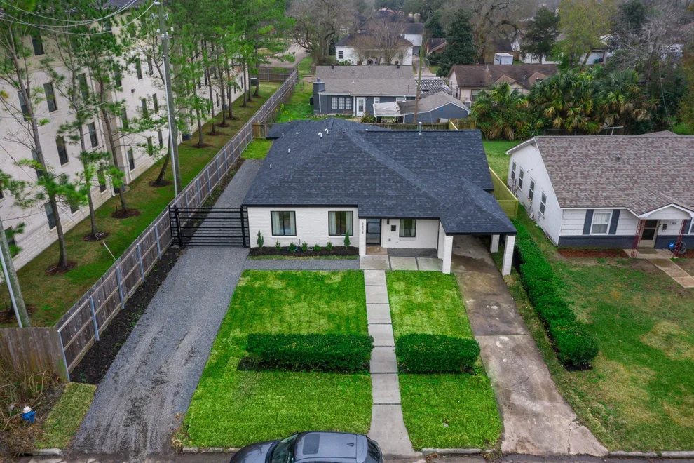 Unit for sale at 3878 Arbor Street, Houston, TX 77004