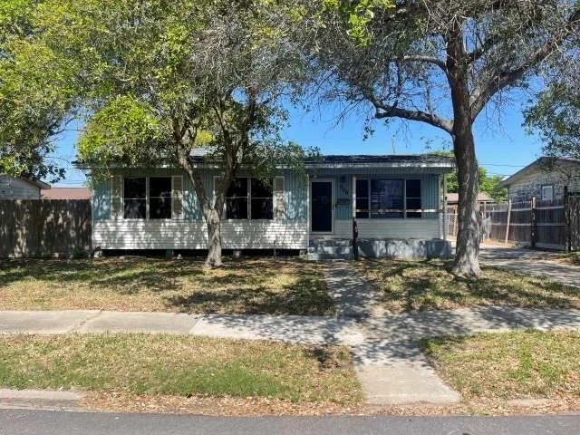 Unit for sale at 909 Zarsky Drive, Corpus Christi, TX 78412