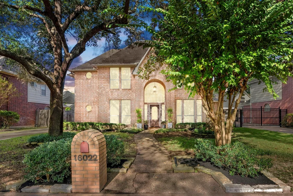 Unit for sale at 16022 Winchmore Hill Drive, Spring, TX 77379