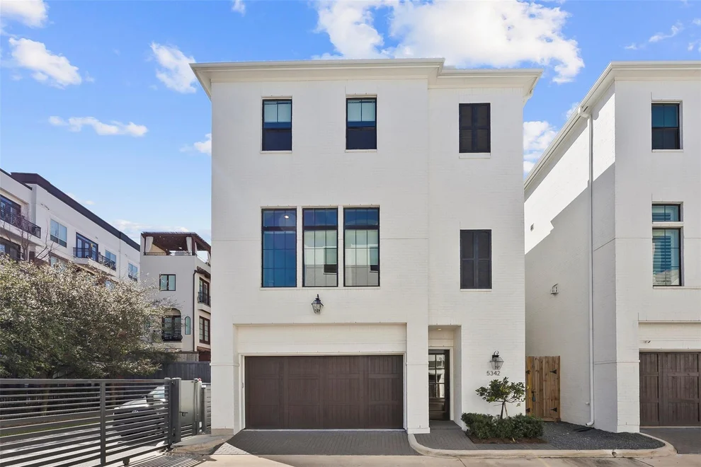 Unit for sale at 5342 Chandler Street, Houston, TX 77007