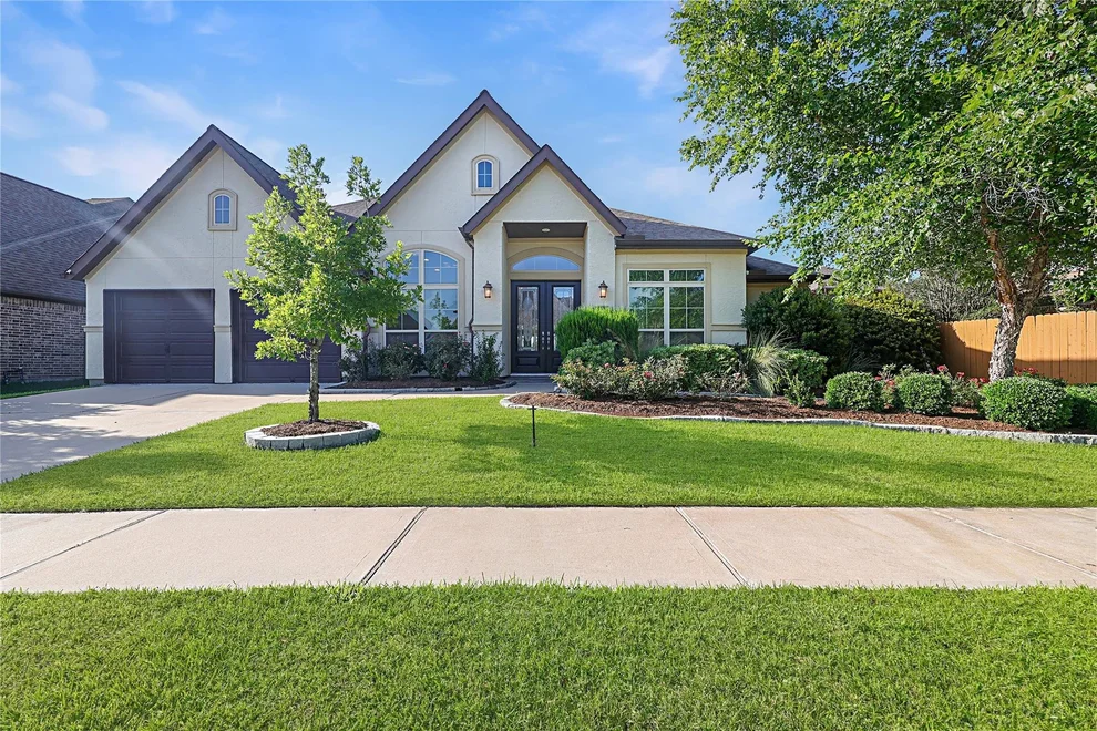 Unit for sale at 3920 Pinecrest Peak Drive, Spring, TX 77386
