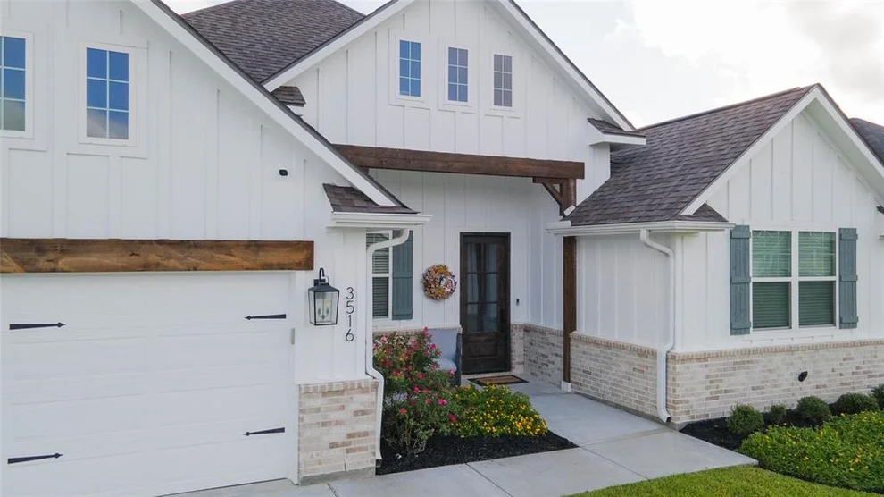 Unit for sale at 3516 Chantilly Path, Bryan, TX 77808