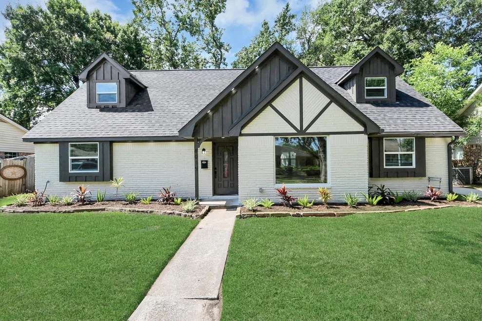 Unit for sale at 6015 Mcknight Street, Houston, TX 77035