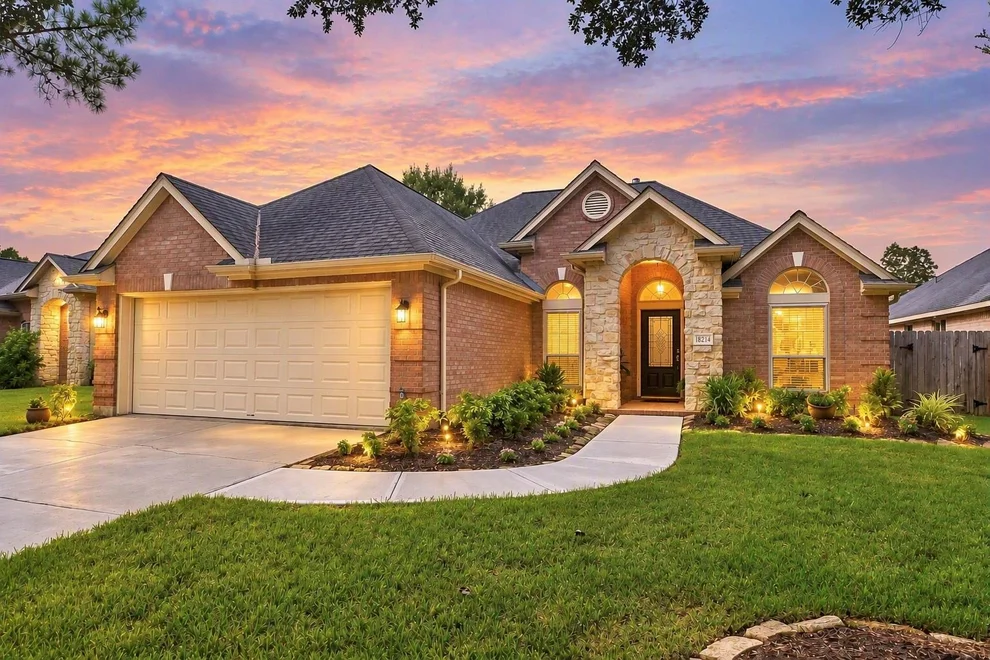 Unit for sale at 18214 Eden Trails Lane, Houston, TX 77094