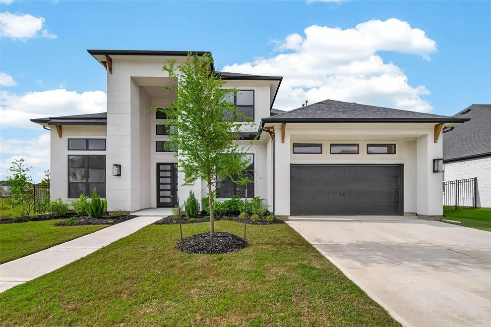 Unit for sale at 2319 Shooting Star Lane, Brookshire, TX 77423