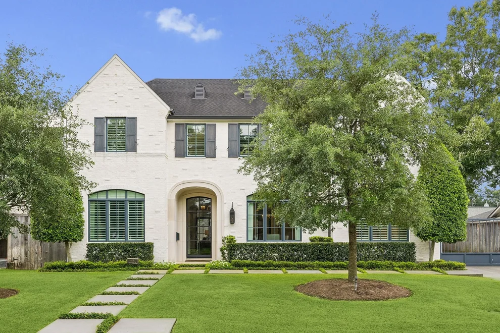 Unit for sale at 6231 Briar Rose Drive, Houston, TX 77057