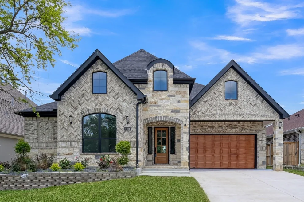 Unit for sale at 110 Bermuda Circle, Montgomery, TX 77356