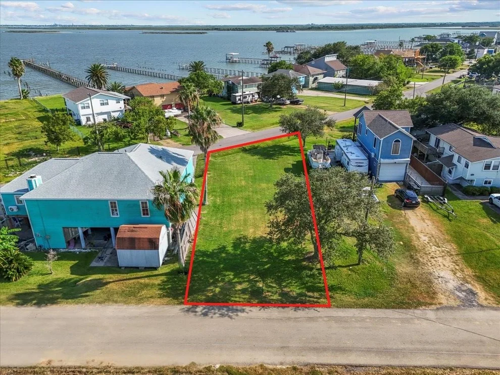 Unit for sale at Lot 18 Avenue N, San Leon, TX 77539