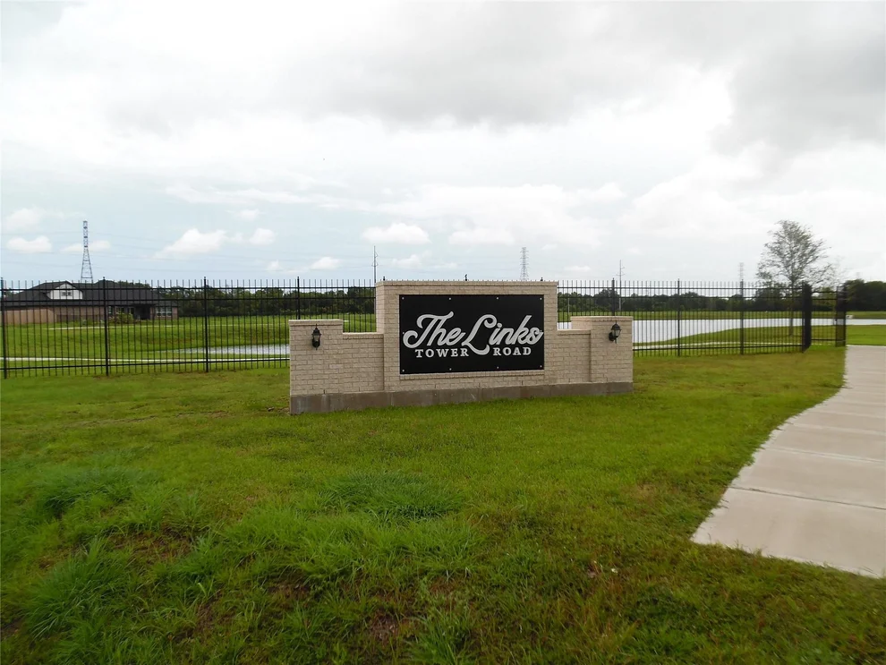 Unit for sale at 15522 Cypress Point Lane, Santa Fe, TX 77517