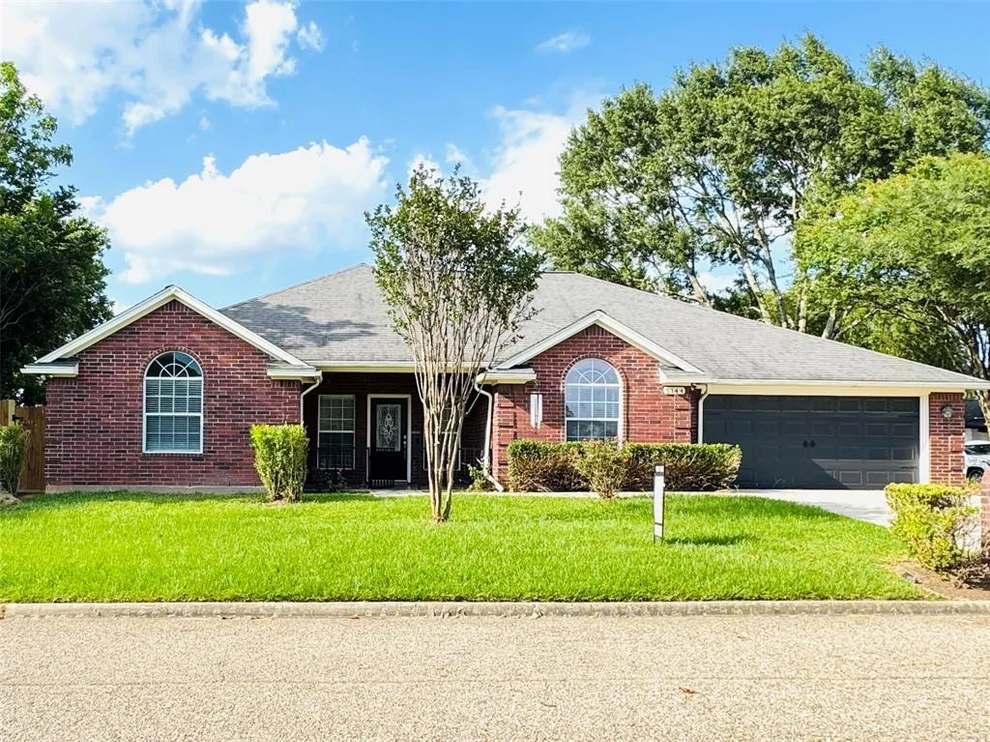 Unit for sale at 7098 Gentle Breeze Drive, Willis, TX 77318