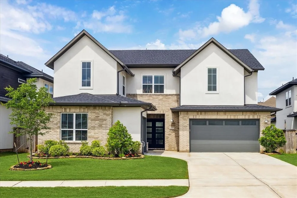 Unit for sale at 4522 Brazos Shores Drive, Sugar Land, TX 77479