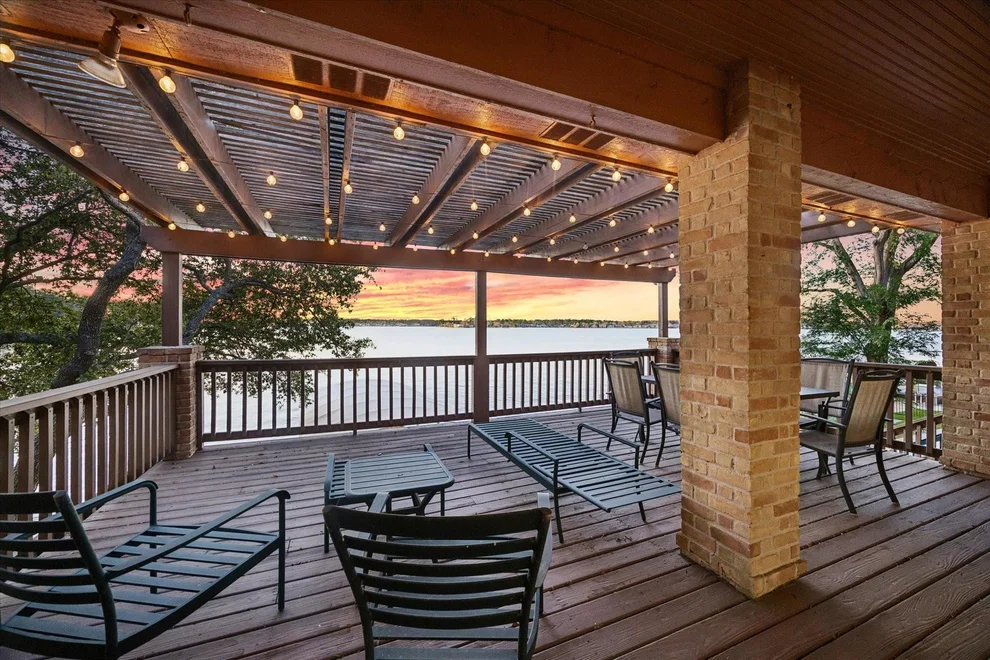 Unit for sale at 4110 Windswept Drive, Montgomery, TX 77356
