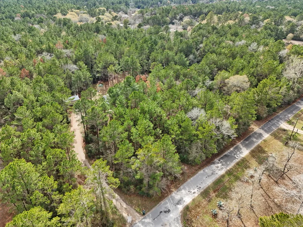 Unit for sale at 6026 Carter Road, Waller, TX 77484