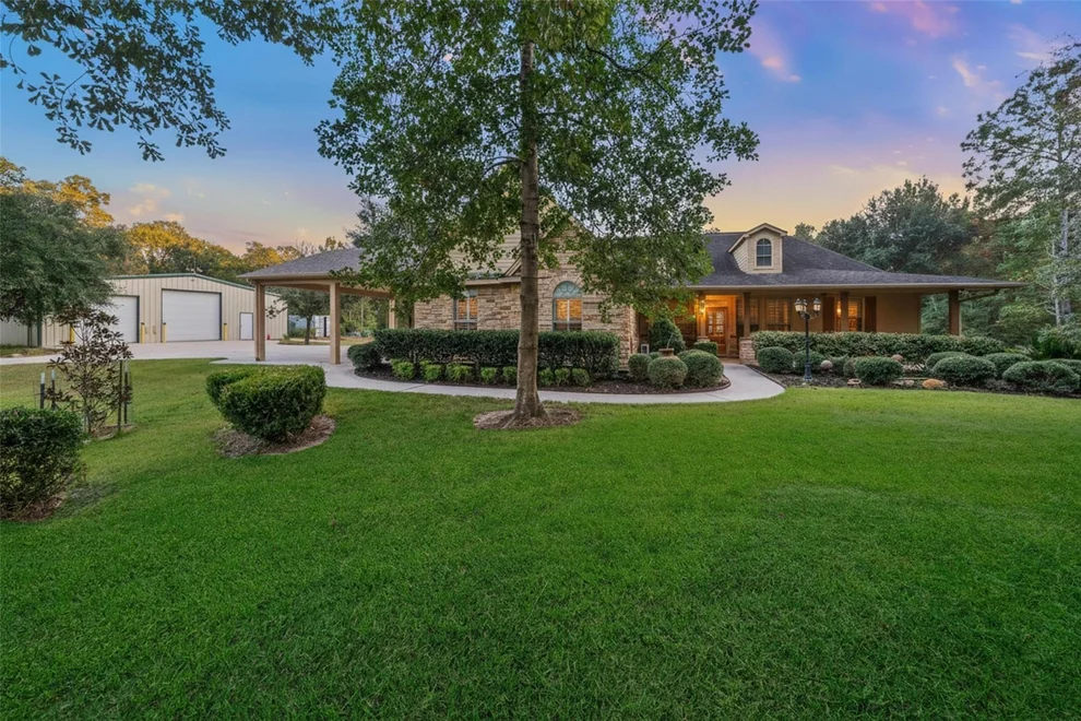 Unit for sale at 10366 Happy Trail, Conroe, TX 77384