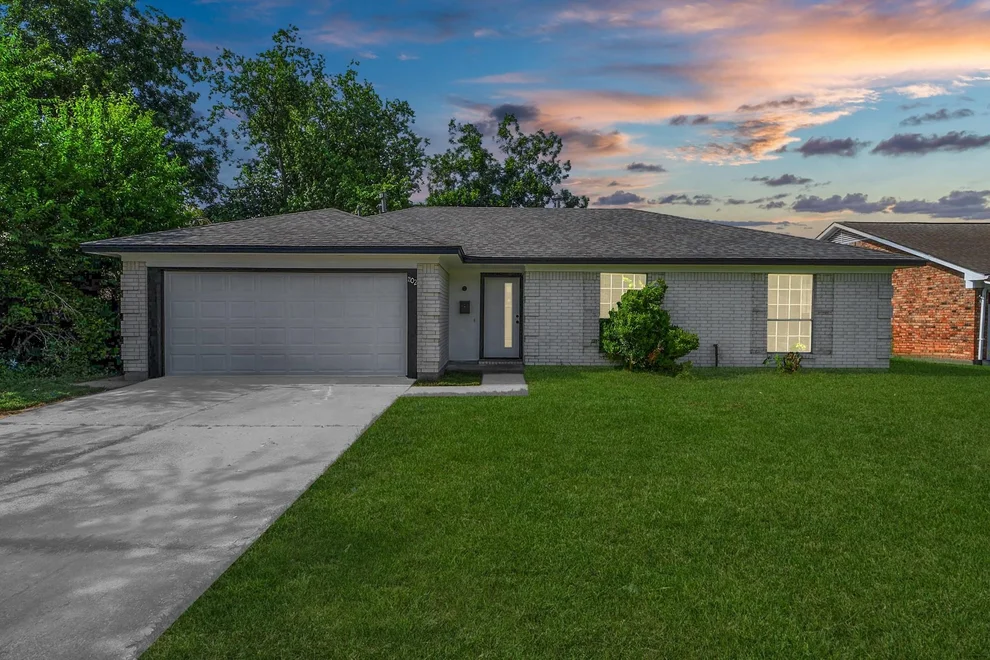 Unit for sale at 1102 Helms Road, Houston, TX 77088