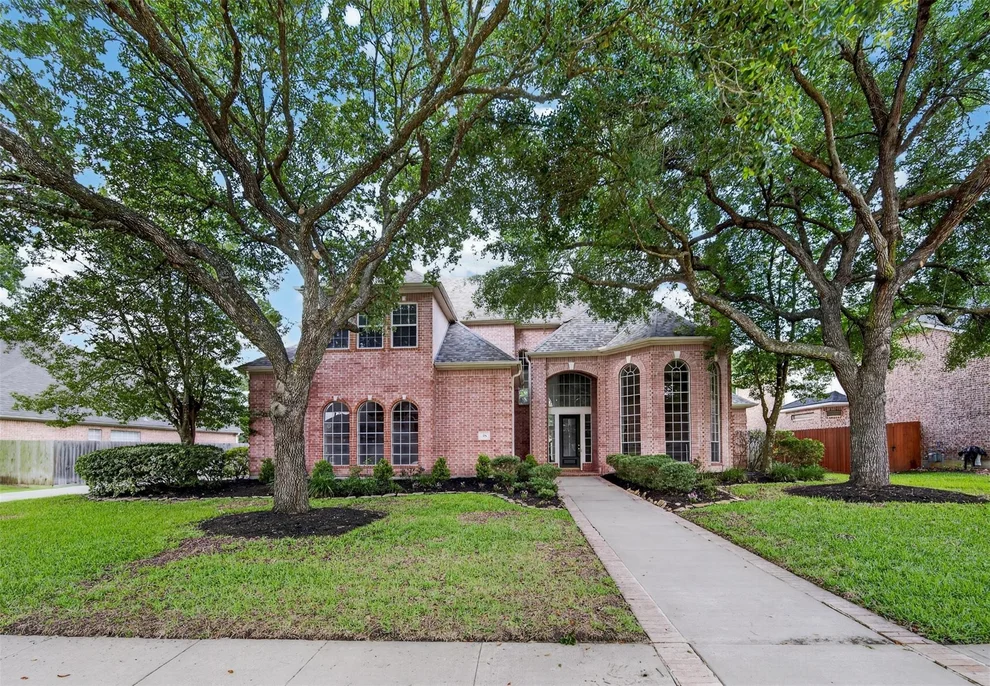 Unit for sale at 38 Hollingers Island, Katy, TX 77450