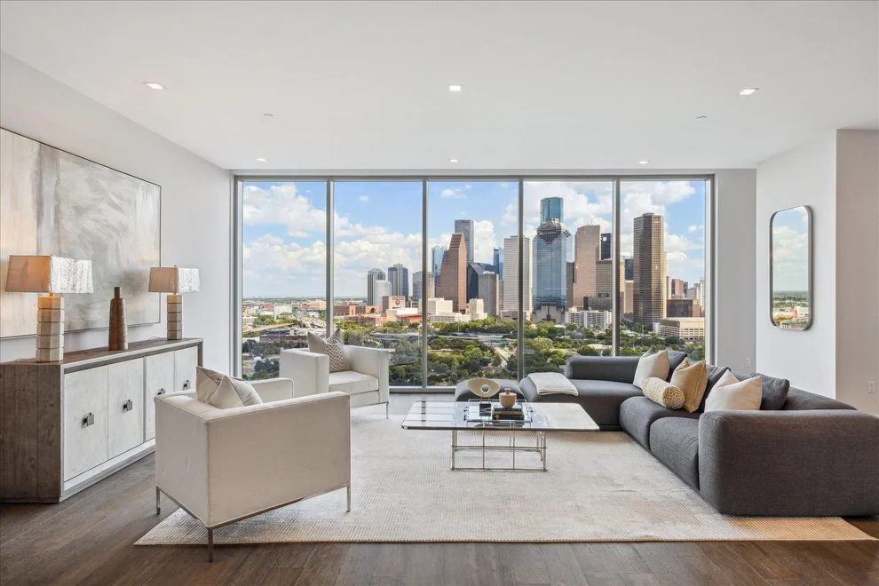 Unit for sale at 1711 Allen Parkway, Houston, TX 77019