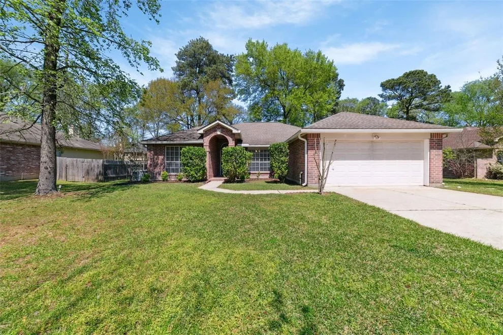 Unit for sale at 7014 Woodland Oaks, Magnolia, TX 77354