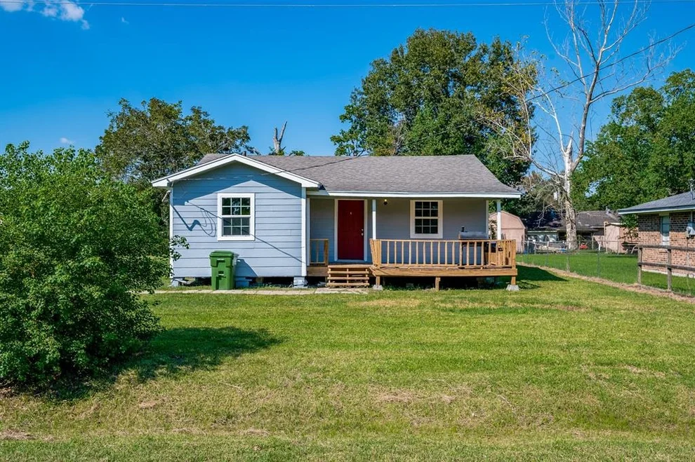 Unit for sale at 1210 Glendale, Dayton, TX 77535