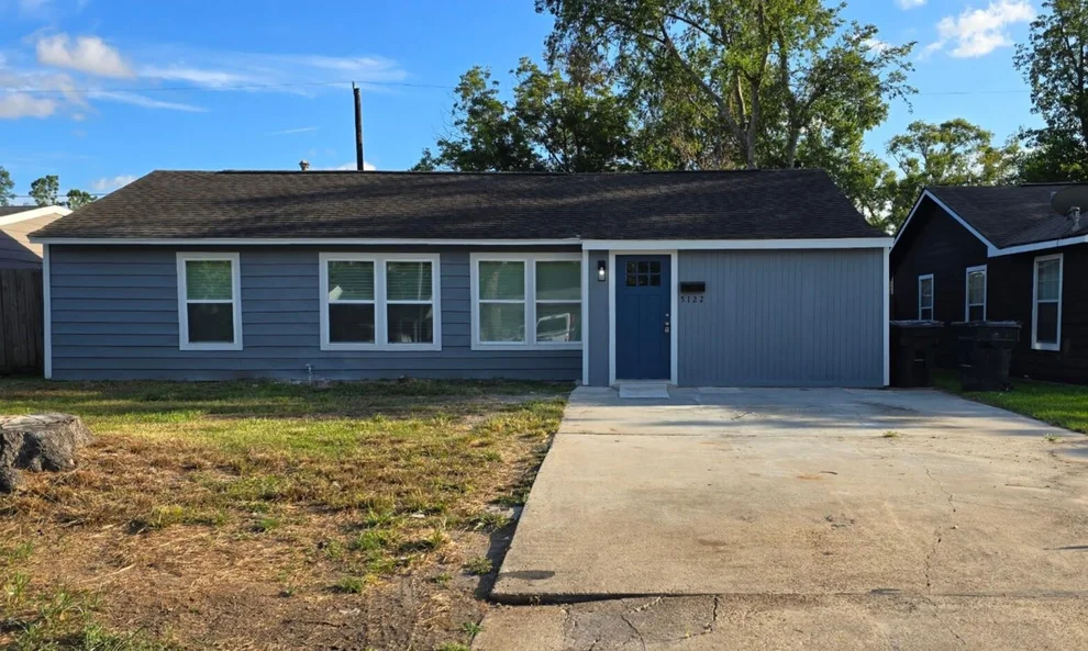 Unit for sale at 5122 Myrtlewood Street, Houston, TX 77033