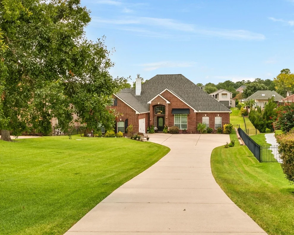 Unit for sale at 11852 Grand Harbor Boulevard, Montgomery, TX 77356