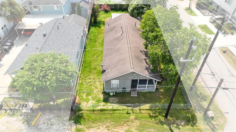 Unit for sale at 5239 Kiam Street, Houston, TX 77007
