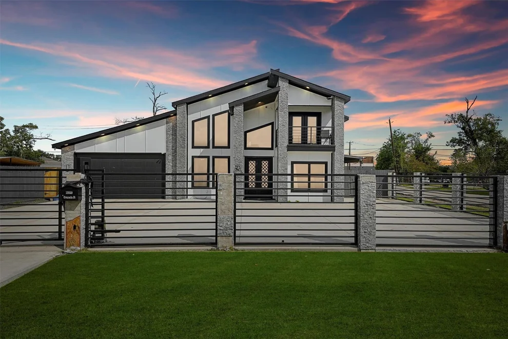 Unit for sale at 13529 Granada Street, Houston, TX 77015