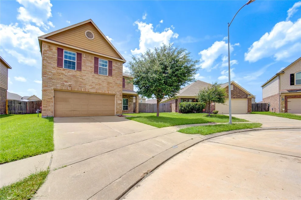 Unit for sale at 14927 Vinegrove Falls Court, Cypress, TX 77433