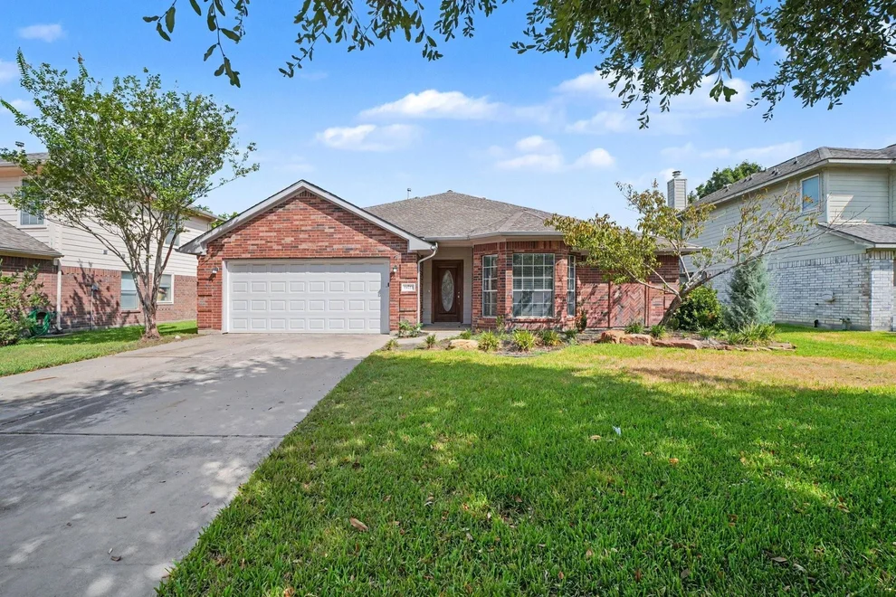 Unit for sale at 11622 Curry Ridge Lane, Tomball, TX 77377