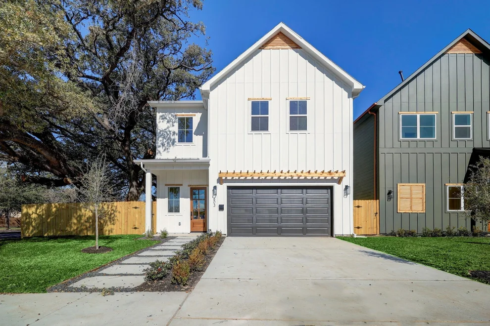 Unit for sale at 803 Graceland Street, Houston, TX 77009