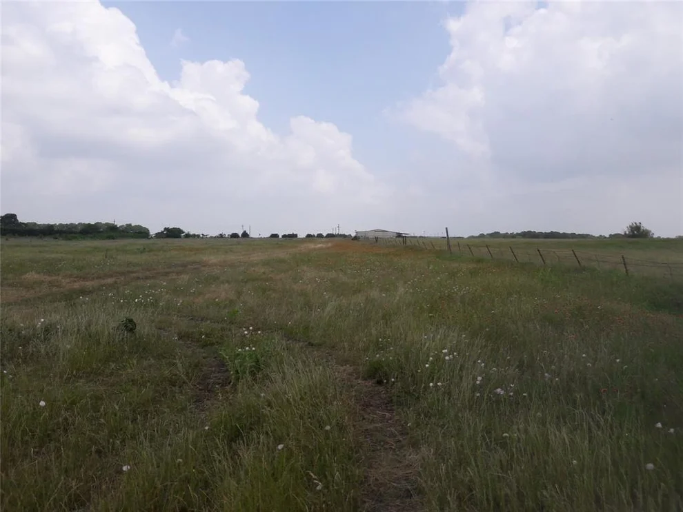 Unit for sale at 575 County Road 4850, Leonard, TX 75452