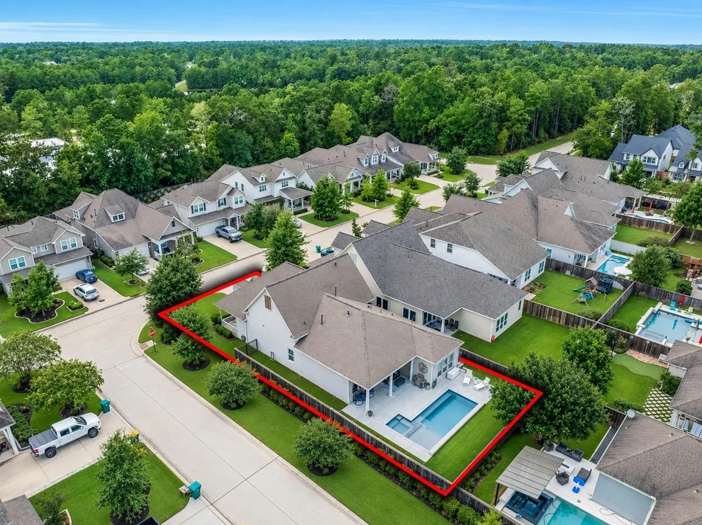Unit for sale at 114 Pilazzo Street, Montgomery, TX 77316