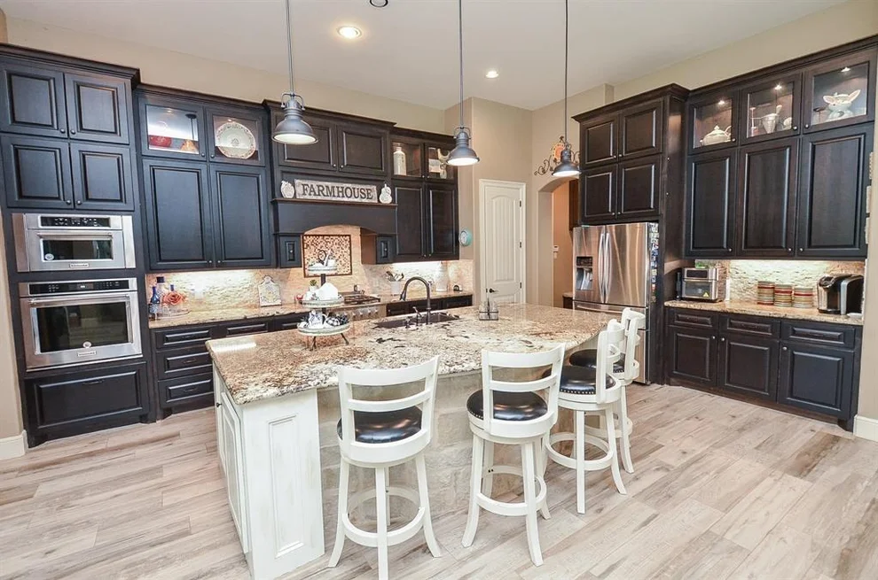 Unit for sale at 33215 Worthing Lane, Fulshear, TX 77441