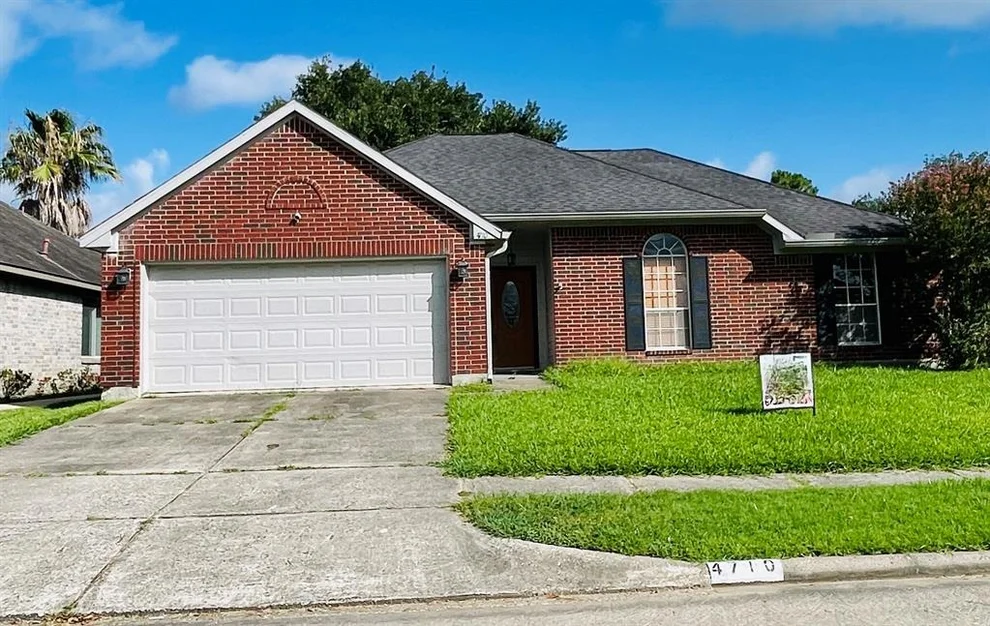Unit for sale at 4710 Widerop Lane, Friendswood, TX 77546