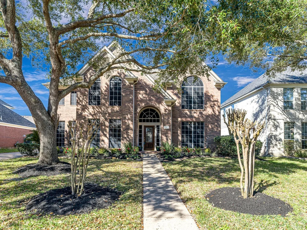 Unit for sale at 2310 Centerbrook Lane, Katy, TX 77450