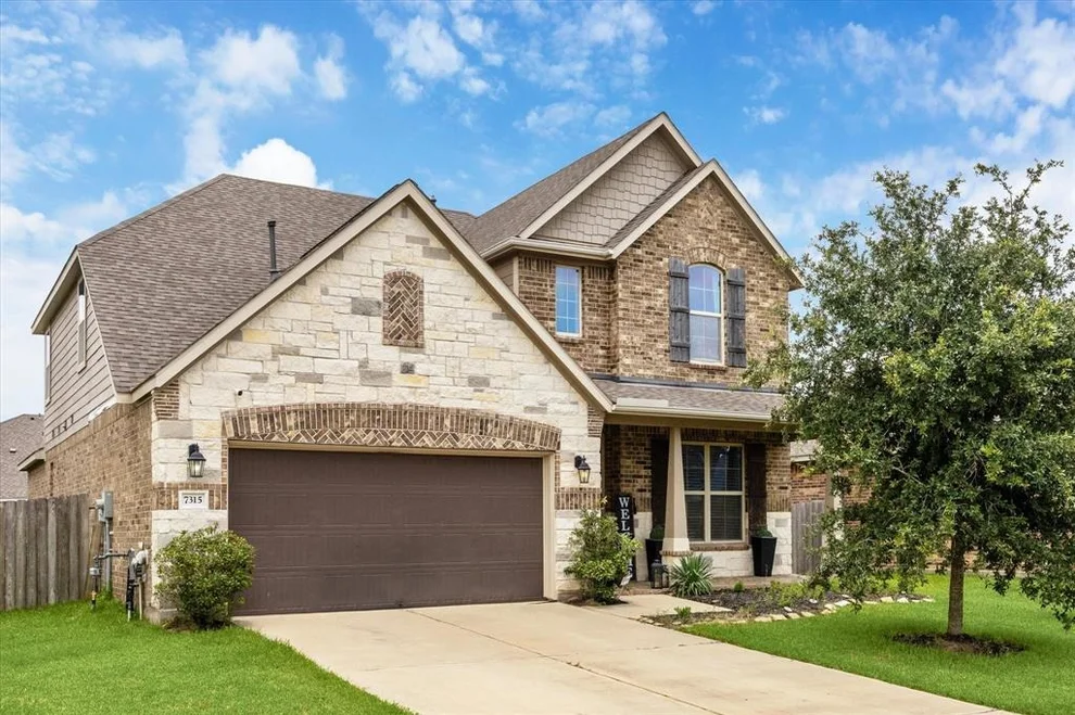 Unit for sale at 7315 Water Glen Lane, Manvel, TX 77578