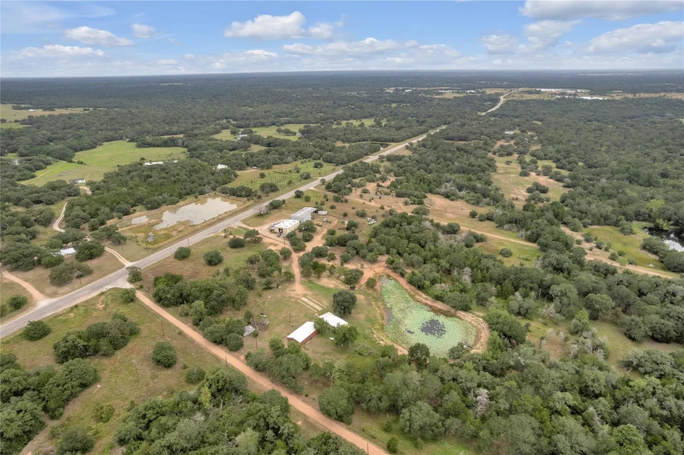 Unit for sale at 2396 Fm 109, Columbus, TX 78934