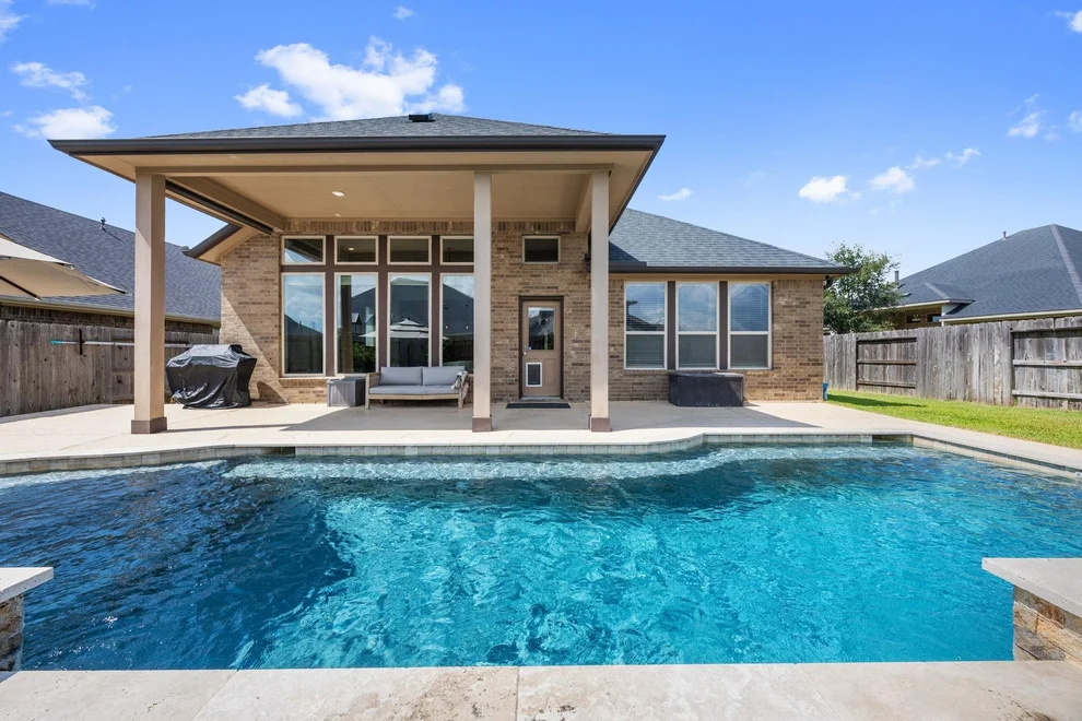 Unit for sale at 19411 Gray Mare Drive, Tomball, TX 77377