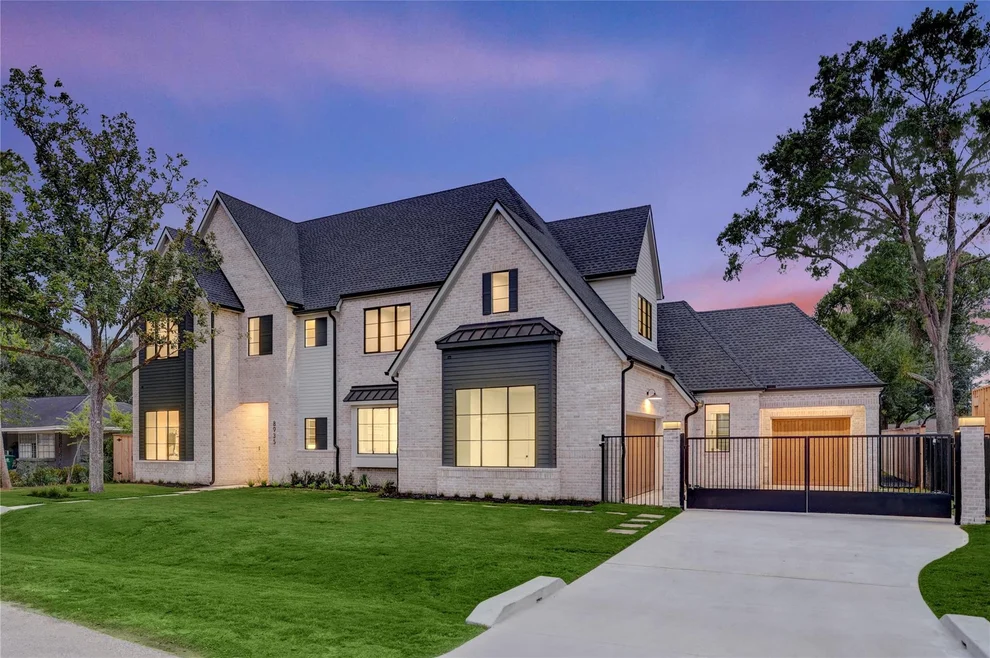 Unit for sale at 8935 Pado Street, Houston, TX 77055