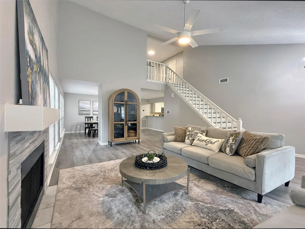 Unit for sale at 235 E Rainbow Ridge Circle, The Woodlands, TX 77381