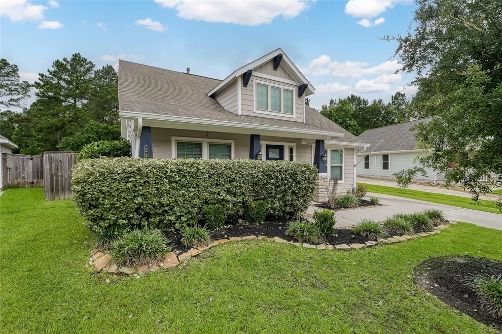 Unit for sale at 257 N Lynx Trail, Montgomery, TX 77316