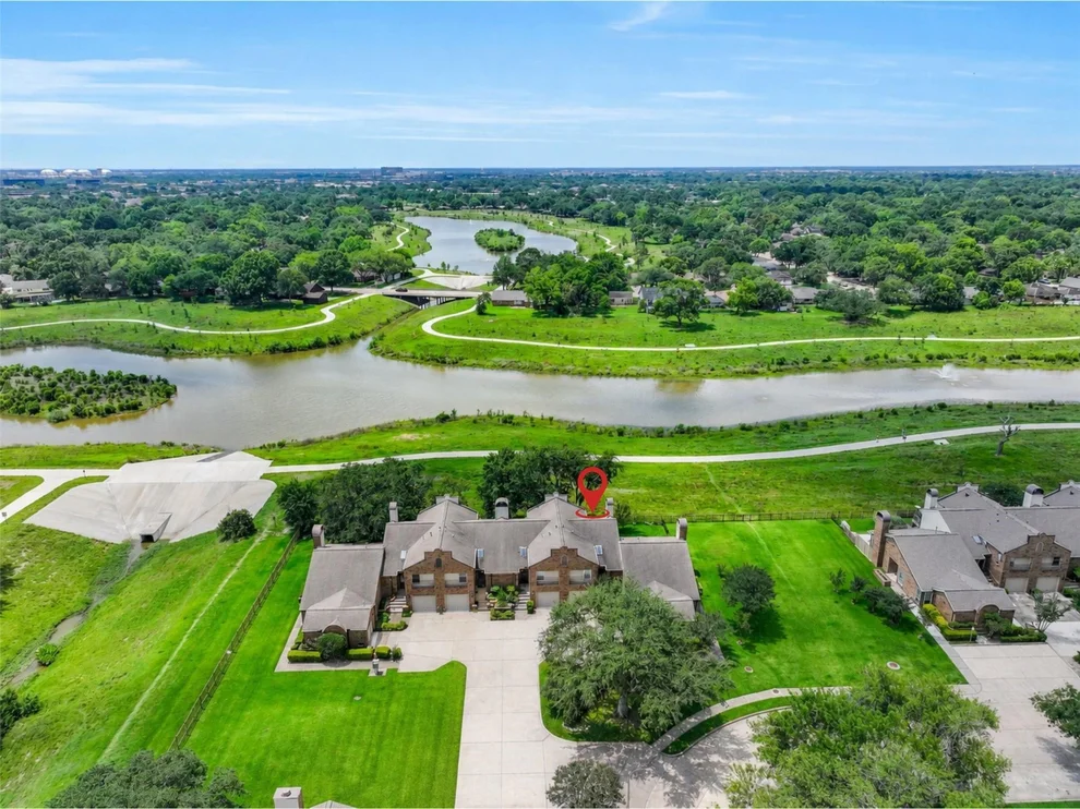 Unit for sale at 15952 Seahorse Drive, Houston, TX 77062
