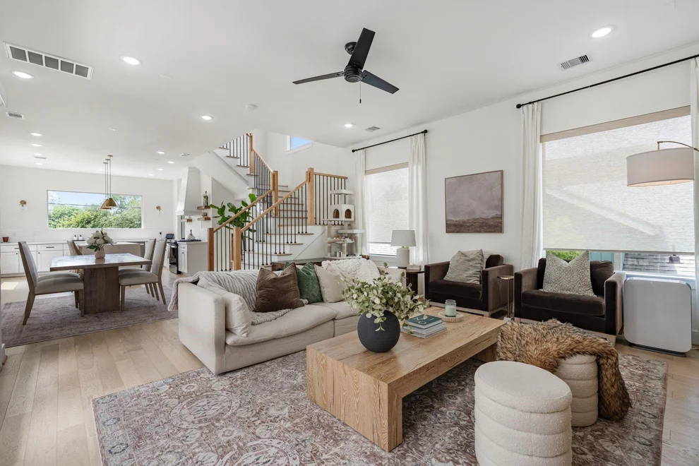 Unit for sale at 1207 E 24th Street, Houston, TX 77009