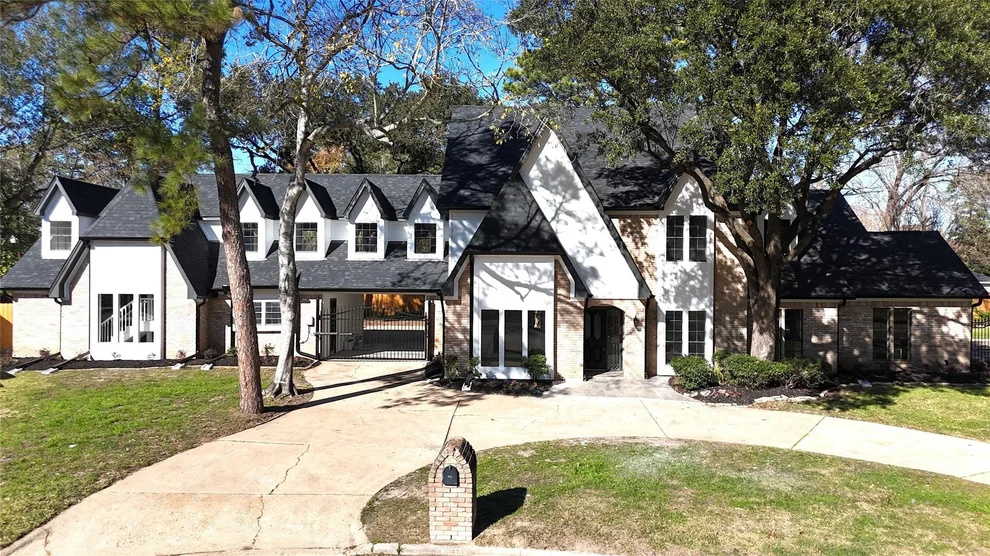 Unit for sale at 11314 Ericston Drive, Houston, TX 77070
