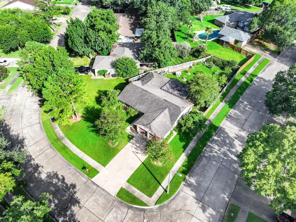 Unit for sale at 16402 Paint Rock Road, Friendswood, TX 77546