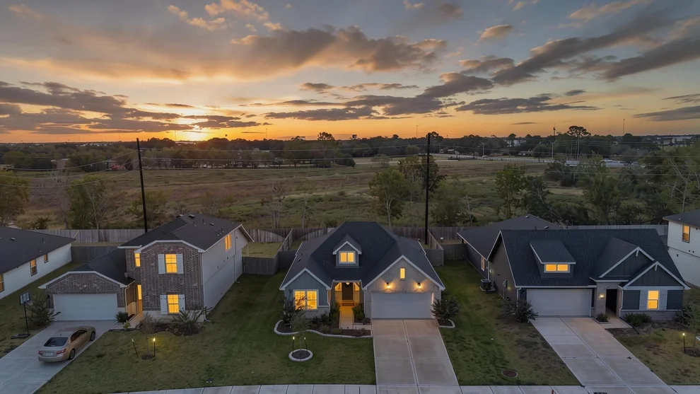 Unit for sale at 2804 Willow Gulch Way, Rosenberg, TX 77469
