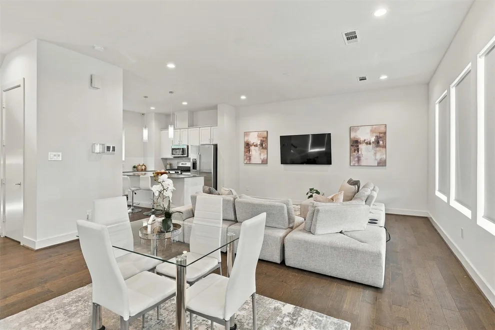 Unit for sale at 4816 Martin Oaks Lane, Houston, TX 77018