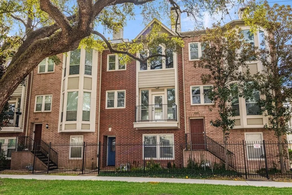 Unit for sale at 1410 Tuam Street, Houston, TX 77004